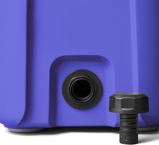 YETI Roadie 15 Hard Cooler with DoubleDuty Shoulder Strap