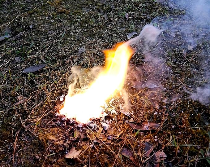 eGreen Fire Starter Kit β 10 to 30 Magnesium Bags with 3.15" Ferro Rod + Optional 60-Minute Wax Rope β Emergency Survival Ignition Set for Camping & Bushcraft