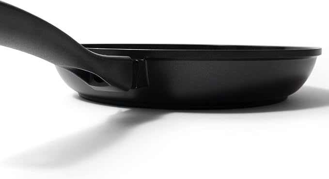 Alva Energy 8" & 9.5" Ceramic Nonstick Frying Pan Set - PFAS-Free, Lightweight, Fast Heating Skillet with Stay-Cool Handle - Non-Toxic, Dishwasher Safe Cookware