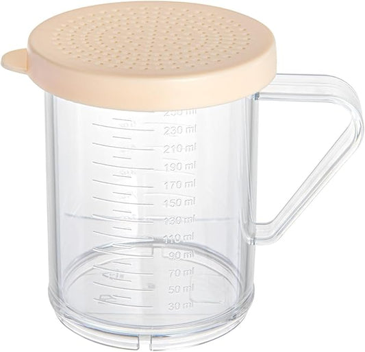 Restaurantware RW Base 10 Ounce Clear Plastic Dredge Spice Shaker 1 Reusable Dry Rub Shaker - Includes Beige Perforated Lid With Handle Clear Polycarbonate Spice Shaker For Fine Seasonings