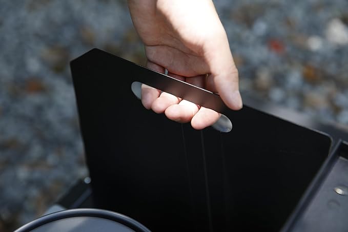 HIKEAMN Camping Stove Windscreen - Outdoor Folding Gas Stove Windshield,Camping Wind Blocker,Cooker WindScreen with a Storage Bag for Camping,Hiking,Picnic,Cooking (Black)