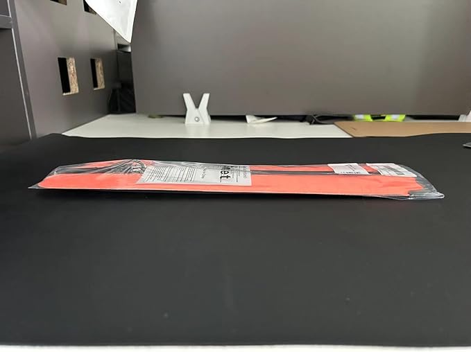 Simket LED Armband Rechargeable for Running(2 Pack), Running Lights for Runners, Running Lights, High Visibility Reflective Running Gear Adjustable Light Up Arm Bands for Men Women Kids