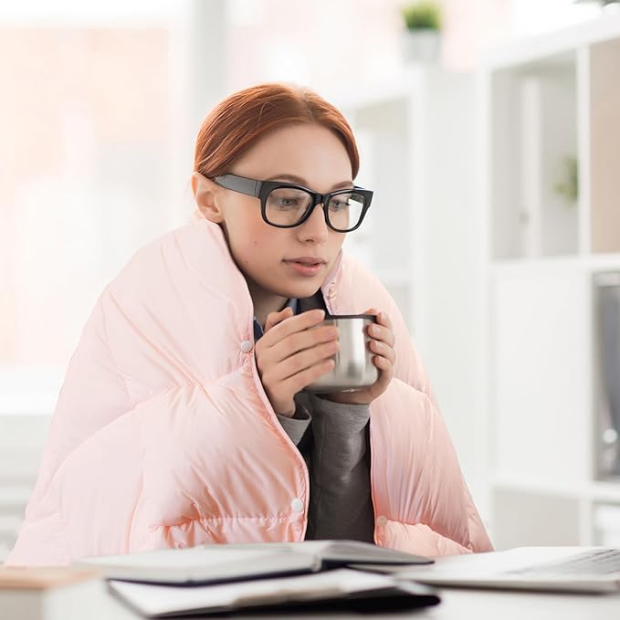 zzlamb Camping Blanket, Compact Lightweight Soft Puffy Blanket Water-Repellent, Packable Warm Quilt Down Alternative Picnic Hiking Backpacking Beach Travel RV Airplane Couch Car