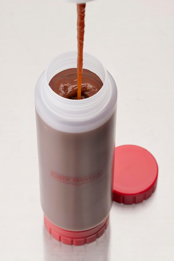 Chef Master Squeeze Bottles for Sauces (6-Pack) - Fill & Flip, Refillable 20 Oz. - Condiment Squeeze Bottles for Liquids, Sauces, Batter & Dressing - Made for Restaurants, Diners & Food Trucks - 90291