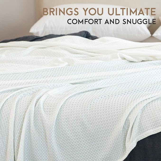 AmyHomie Cooling Waffle Blanket King Size, 100% Rayon Derived from Bamboo, Cool Summer Blanket for Hot Sleepers Comfy Lightweight Soft Blankets for All Seasons (White, 108×90in)