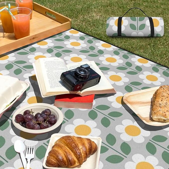 Extra Large Picnic Outdoor Blanket 60''x80'' Waterproof and Sandproof Picnic Mat for Beach Foldable Camping Accessories for Grass Lawn Park