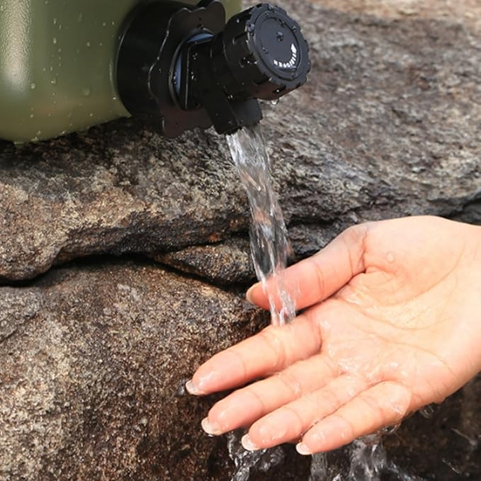 Dicunoy Water Container with Spigot, 3 Gallon Camping Water Storage Container, BPA Free Portable Thick Water Dispenser Tank Jug for Vehicle, Car, Outdoor, Hiking, Emergency, Hurricane Supplies