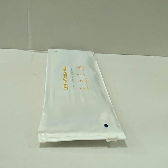 Light Up LED Armband for Running Walking at Night,Reflective Arm Bands for Runners,Rechargeable Jogging Lights,High Visibility Night Running Safety Gear Adjustable Running Women Men Kids