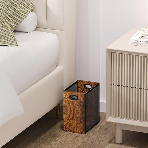 Small Trash Can, Retro Garbage Can With Handle, Iron and Wood Combination Office Trash Can, Industrial Style Design Wastebasket Bin for Bathroom, Laundry Room, Kitchen, Office, Dorm(2.2 Gallon)