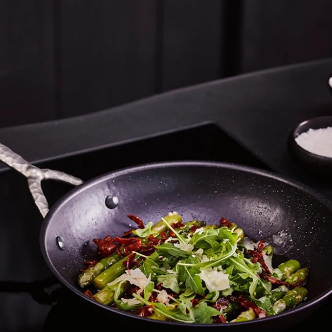 Alva Artist 9.5" Blue Carbon Steel Frying Pan – Pro-Grade Searing, Pre-Seasoned & Naturally Non-Stick, PFAS-Free – Heats 3× Faster Than Cast Iron – Oven, Grill & Induction Safe, Lightweight Design