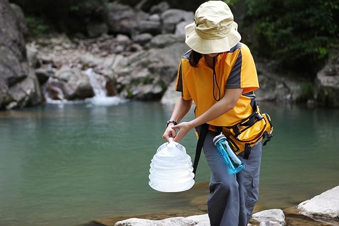 AceCamp Accordion Jerrycans, Collapsible Water Container, Drinking Water Carrier Jug with Spigot, Food Grade PET, Camping, Hiking, Backpacking, Outdoor, Flat Convenient Storage (5 Liter)