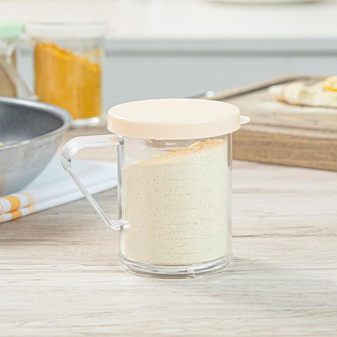 Restaurantware RW Base 10 Ounce Clear Plastic Dredge Spice Shaker 1 Reusable Dry Rub Shaker - Includes Beige Perforated Lid With Handle Clear Polycarbonate Spice Shaker For Fine Seasonings