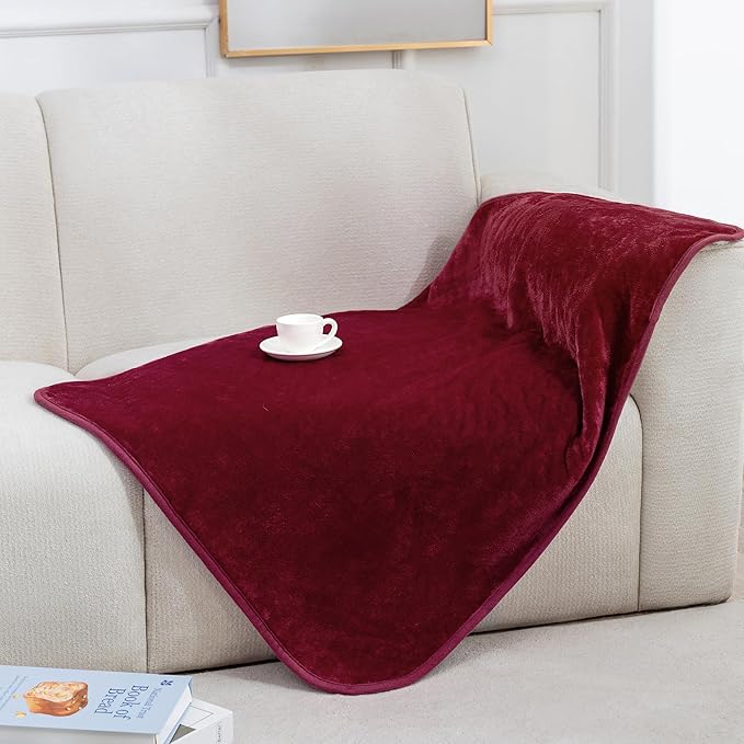 gogobunny Waterproof Pet Blanket for Small Dogs and Cats, Reversible Sherpa Fleece Soft Plush Throw for Couch Protection, Washable Furniture Protector (Romantic Red, 30x40 inches)