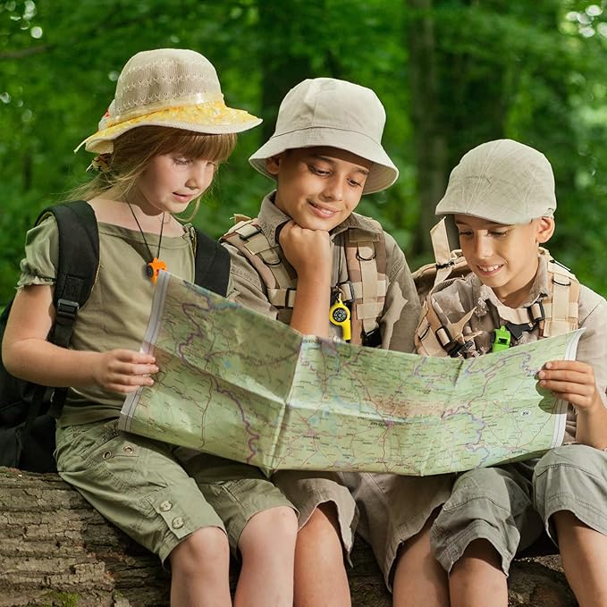 Whistle Compass 2 in 1 Function Whistles with Compass Combo Emergency Survival Whistle Loud Safety Whistle Plastic with Lanyard for Outdoor Hiking Camping Boating Hunting Fishing (7 Pcs, Colorful)