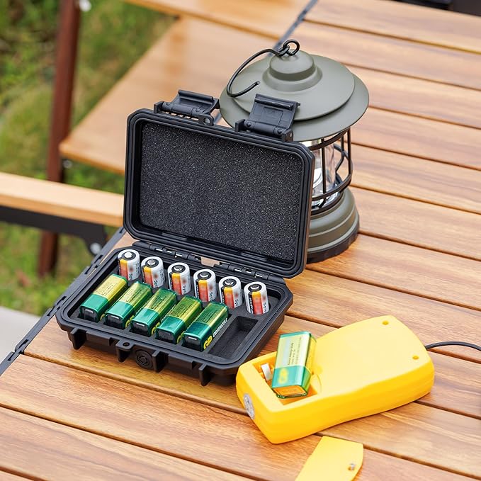 KIWIFOTOS 12 Slots 9V & CR2 CR123A Battery Storage Organizer Case IP67 Waterproof Hard Case for CR17345/ CR16340/CR18350/CR15H270 9V Battery Holder for Household Outdoor Camping Fishing
