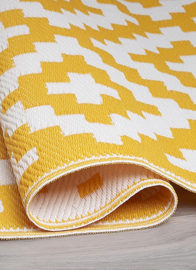 FH Home Outdoor Rug - Waterproof, Fade Resistant, Reversible - Premium Recycled Plastic - Geometric - Large Patio, Deck, Sunroom, Camping, RV - Aztec - Yellow & White Crease Free - 6 x 9 ft