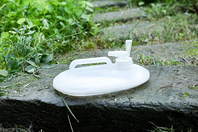 AceCamp Accordion Jerrycans, Collapsible Water Container, Drinking Water Carrier Jug with Spigot, Food Grade PET, Camping, Hiking, Backpacking, Outdoor, Flat Convenient Storage (10 Liter)