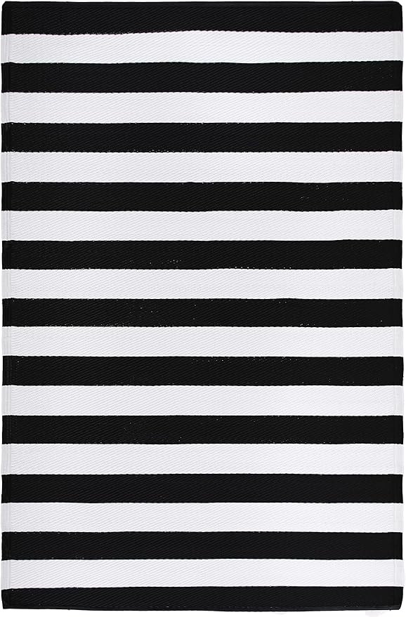 FH Home Outdoor Rug - Waterproof, Fade Resistant, Reversible - Premium Recycled Plastic - Striped - Large Patio, Deck, Sunroom, Camping, RV - Brittany Stripe - Black & White Crease Free - 6 x 9 ft