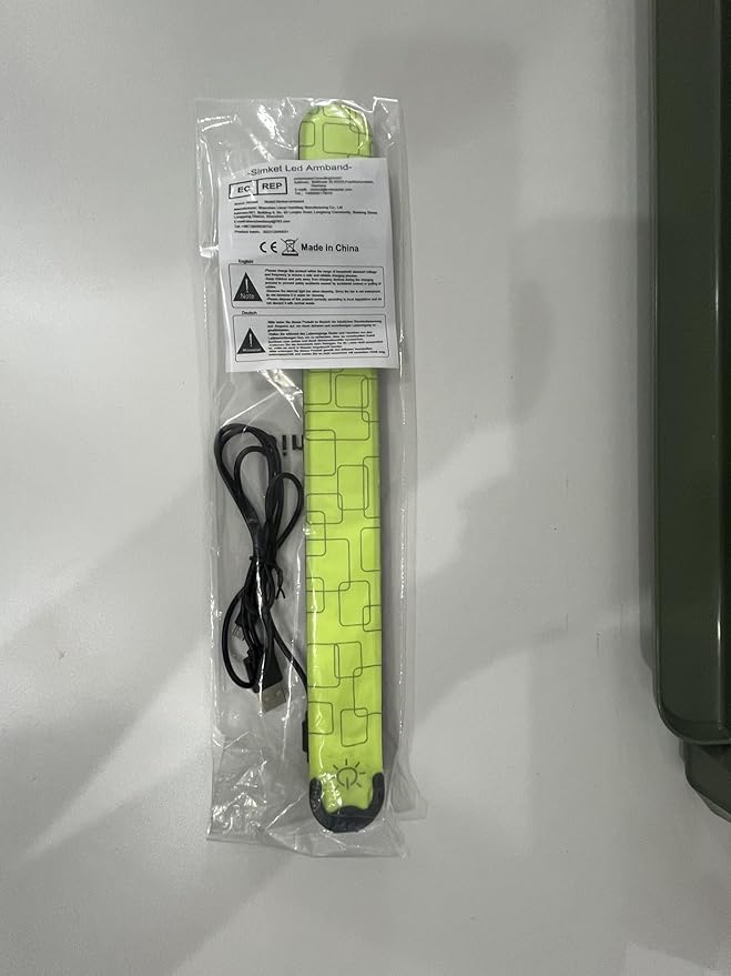 Simket LED Armband Rechargeable for Running(2 Pack), Running Lights for Runners, Running Lights, High Visibility Reflective Running Gear Adjustable Light Up Arm Bands for Men Women Kids