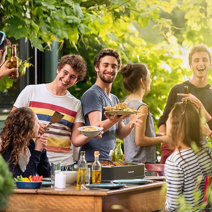 Indoor Smokeless Grill, Techwood 1500W Electric BBQ Grill with Temperature Control, Korean Grill Removable Grill & Griddle Plates, Tempered Glass Lid