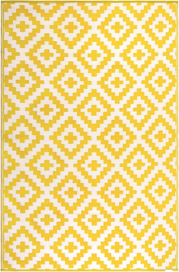 FH Home Outdoor Rug - Waterproof, Fade Resistant, Reversible - Premium Recycled Plastic - Geometric - Porch, Deck, Balcony, Mudroom, Laundry Room, Patio - Aztec - Yellow & White Crease Free - 3 x 5 ft