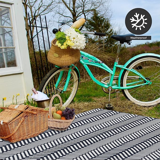 FH Home Outdoor Rug - Waterproof, Fade Resistant, Reversible - Premium Recycled Plastic - Herringbone - Large Patio, Deck, Sunroom, Camping, RV - Fresno - Navy Crease Free - 6 x 9 ft