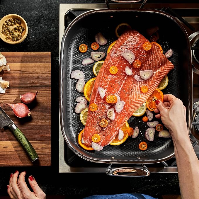 HexClad Hybrid Nonstick Small Roasting Pan with Rack, Dishwasher-Friendly, Oven-Safe Up to 900°F, Compatible with All Cooktops